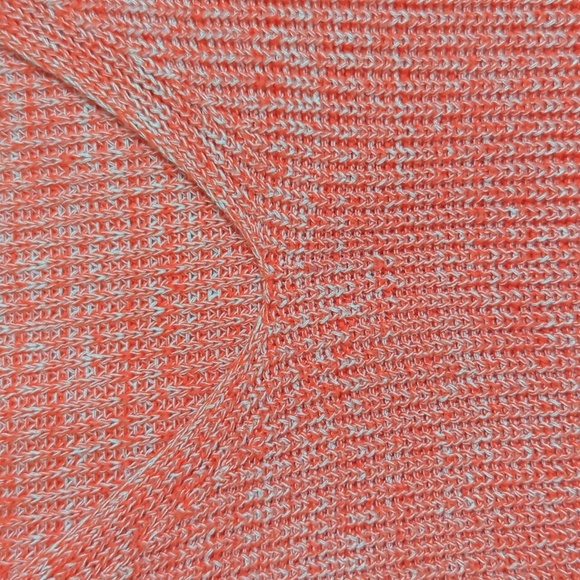 Express V-Neck Knit Tunic, Color Salmon Size XS-TP - Picture 9 of 15